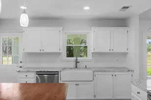 110 Live Oak Ln, Kerrville, TX 78028 - Photo 13