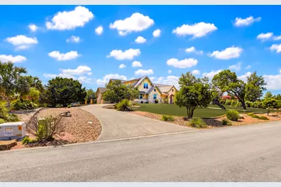 3704 E Club View Court, Kerrville, TX 78028 - Photo 5