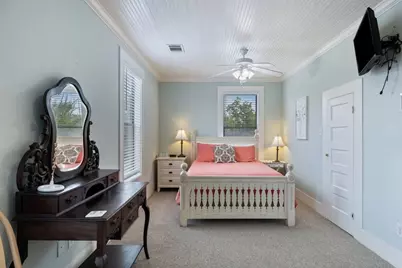 208 N Avenue G, Johnson City, TX 78636 - Photo 23
