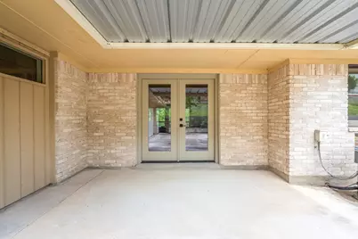 1307 N Malibu Dr, Kerrville, TX 78028 - Photo 37