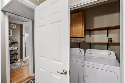 812 W Austin St, Fredericksburg, TX 78624 - Photo 23