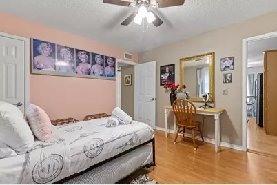 812 W Austin St, Fredericksburg, TX 78624 - Photo 21