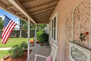 812 W Austin St, Fredericksburg, TX 78624 - Photo 25