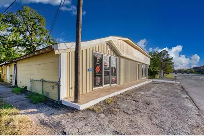 1709 N Llano St, Fredericksburg, TX 78624 - Photo 27