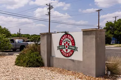 1700 Water St, Kerrville, TX 78028 - Photo 29