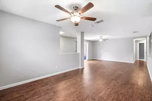 6827 Celes Meadow Dr, Converse, TX 78109 - Photo 11