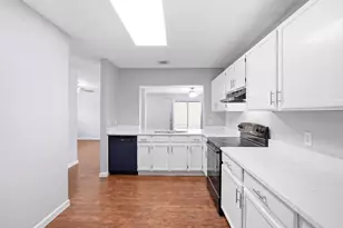 6827 Celes Meadow Dr, Converse, TX 78109 - Photo 7
