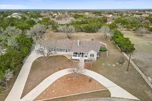 219 Victoria Dr, Kerrville, TX 78028 - Photo 37