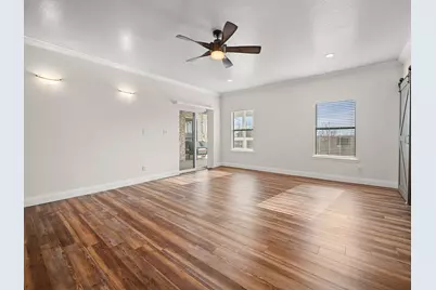 219 Victoria Dr, Kerrville, TX 78028 - Photo 15