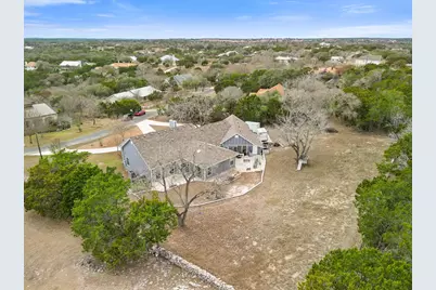 219 Victoria Dr, Kerrville, TX 78028 - Photo 35