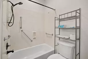 219 Victoria Dr, Kerrville, TX 78028 - Photo 25