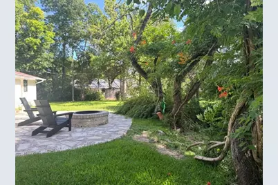 109 Glenwood Dr, Fredericksburg, TX 78624 - Photo 9