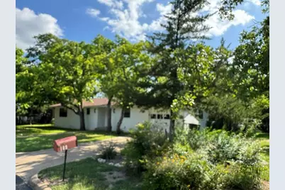 109 Glenwood Dr, Fredericksburg, TX 78624 - Photo 3