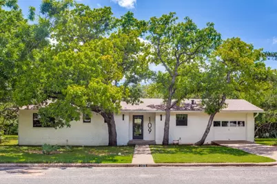 109 Glenwood Dr, Fredericksburg, TX 78624 - Photo 1