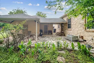 311 W Austin St, Fredericksburg, TX 78624 - Photo 21