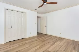 2611 Eisenhauer Rd, San Antonio, TX 78209 - Photo 21