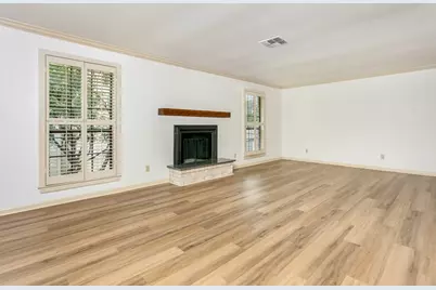 2611 Eisenhauer Rd #1103, San Antonio, TX 78209 - Photo 15