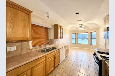 413 Redbird Lane, Fredericksburg, TX 78624 - Photo 7