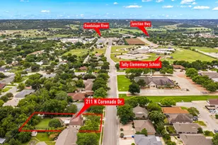 211 Coronado Dr, Kerrville, TX 78028 - Photo 33