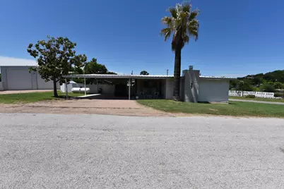 847 Ridgeway, Tow, TX 78672 - Photo 25