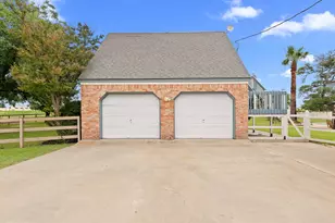 160 Vernons Ln, Fredericksburg, TX 78624 - Photo 5
