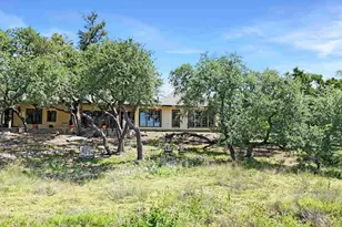 815 Oxen Trail, Fredericksburg, TX 78624 - Photo 37