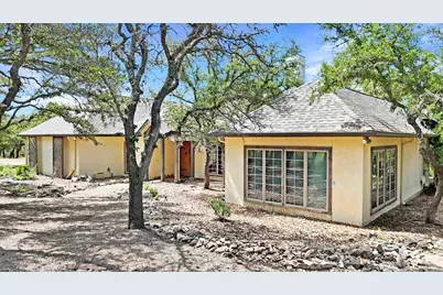 815 Oxen Trail, Fredericksburg, TX 78624 - Photo 3