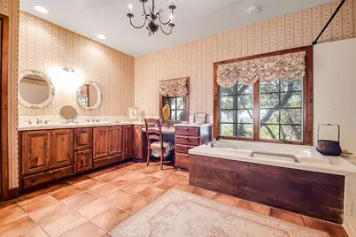 815 Oxen Trail, Fredericksburg, TX 78624 - Photo 25