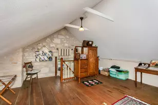 516 W San Antonio St, Fredericksburg, TX 78624 - Photo 11