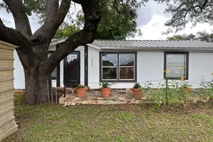 6009 SE 5th St, Rochelle, TX 76872 - Photo 3