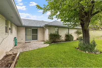 214 Northwood Hills Dr, Fredericksburg, TX 78624 - Photo 31
