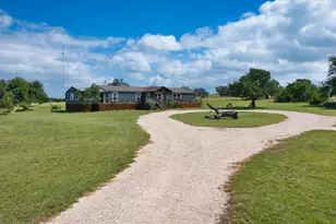 449 Jung Rd, Harper, TX 78631 - Photo 49