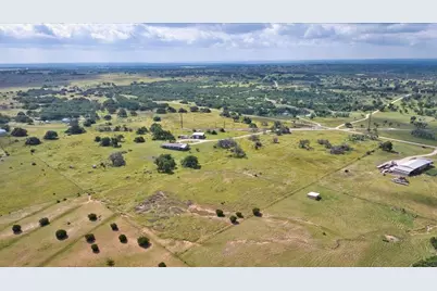 449 Jung Rd, Harper, TX 78631 - Photo 31