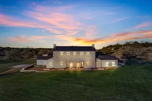 130 S Overlook Dr, Fredericksburg, TX 78624 - Photo 1