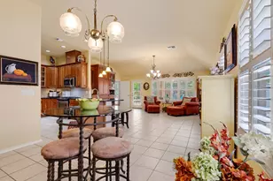 211 E Creekview Dr, Fredericksburg, TX 78624 - Photo 29