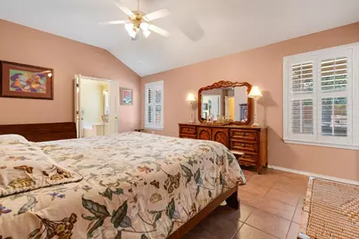 211 E Creekview Dr, Fredericksburg, TX 78624 - Photo 21