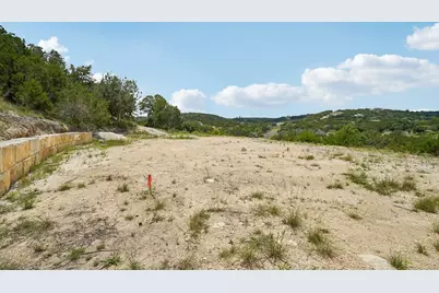 902 Saddlewood Blvd, Kerrville, TX 78028 - Photo 3