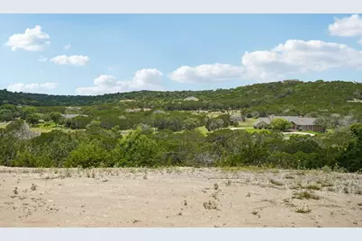 902 Saddlewood Blvd, Kerrville, TX 78028 - Photo 1