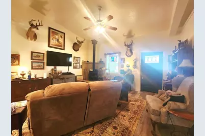 218 E County Rd 409, Cherokee, TX 76832 - Photo 15