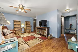 622 Dawn Ln, Fredericksburg, TX 78624 - Photo 9