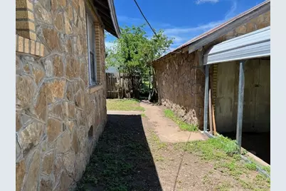 1421 S High St, Brady, TX 76825 - Photo 31