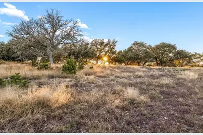 1106 S Perry Ranch Rd, Fredericksburg, TX 78624 - Photo 17