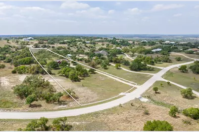 1783 Axis Circle, Fredericksburg, TX 78624 - Photo 3