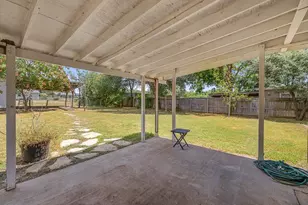 106 W Mulberry St, Fredericksburg, TX 78624 - Photo 29