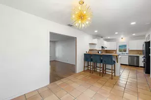 106 W Mulberry St, Fredericksburg, TX 78624 - Photo 13