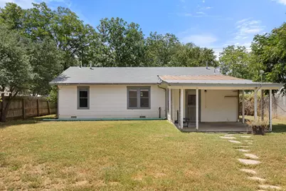 106 W Mulberry St, Fredericksburg, TX 78624 - Photo 31