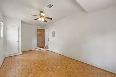 106 W Mulberry St, Fredericksburg, TX 78624 - Photo 37