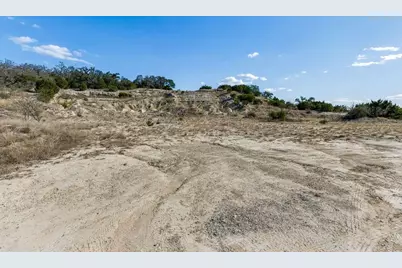 944 Metzger Rd, Fredericksburg, TX 78624 - Photo 5