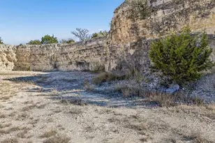 944 Metzger Rd, Fredericksburg, TX 78624 - Photo 1