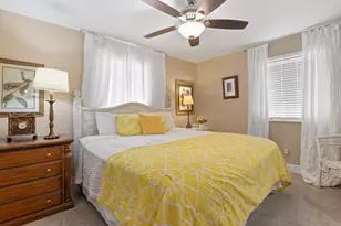 1203 N Milam St, Fredericksburg, TX 78624 - Photo 15